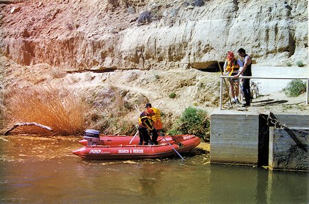 Searching the Los Angeles Aquaduct for missing person Searching the Los Angeles Aquaduct for missing person
