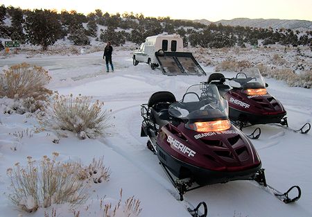 Greg Enright and Sleds at Westgard Pass - February 3, 2004 - Dave Michalski Photo Greg Enright and Sleds at Westgard Pass - February 3, 2004 - Dave Michalski Photo
