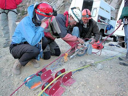 Anne, Jeff and Jim reviewing the braking setup - Walt Matell Photo Anne, Jeff and Jim reviewing the braking setup - Walt Matell Photo