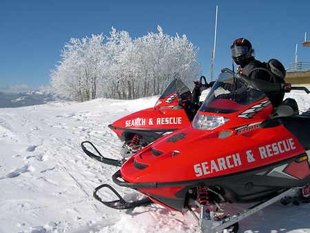 SAR Snowmobiles on McKeegan 05-008 Operation - Dave Michalski Photo