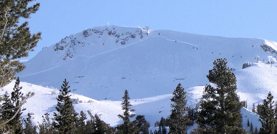 This picture shows the size of the avalanche This picture shows the size of the avalanche