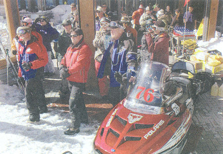 Volunteers, who appeared out of the blue, and mountain employees wait to be called out to the site - Susan Morning Photo Volunteers, who appeared out of the blue, and mountain employees wait to be called out to the site - Susan Morning Photo