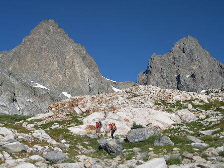 Alpine route with Mt. Ritter and Banner Peak Alpine route with Mt. Ritter and Banner Peak