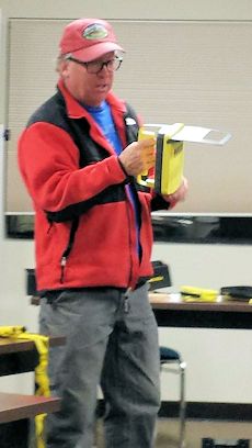 Dan Corning demonstrating the Recco Unit Dan Corning demonstrating the Recco Unit