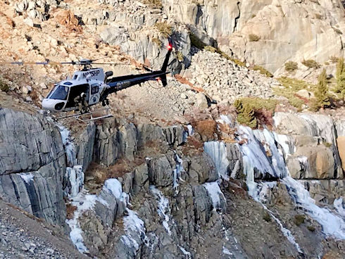 CHP H-40 coming in for the extrication of the injured Ice climber (1/1/2018 Tanya Godinez) CHP H-40 coming in for the extrication of the injured Ice climber (1/1/2018 Tanya Godinez)