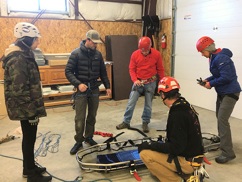 Rigging refresher training Rigging refresher training