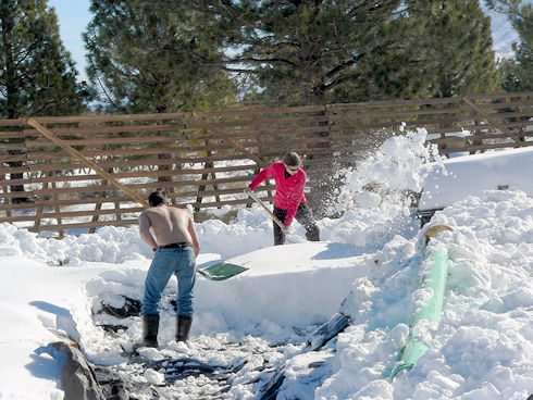 SAR Team clearing snow - January 25, 2012